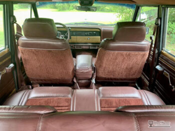 1990 Jeep Grand Wagoneer full