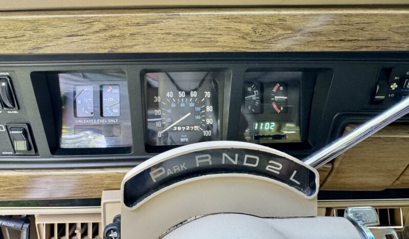 1989 Jeep Grand Wagoneer (081825) full