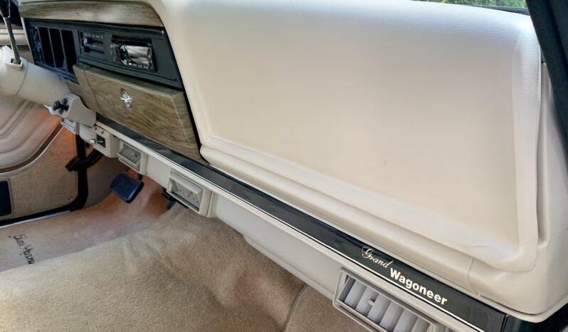 1991 Jeep Grand Wagoneer (112025B) full