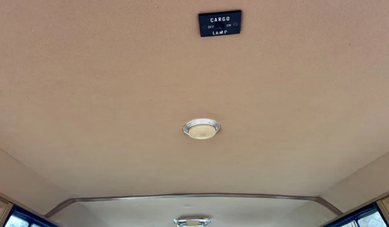 1988 Jeep Grand Wagoneer full