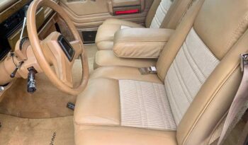 1991 Jeep Grand Wagoneer (25b) full