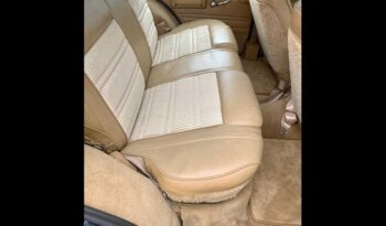 1991 Jeep Grand Wagoneer (25b) full